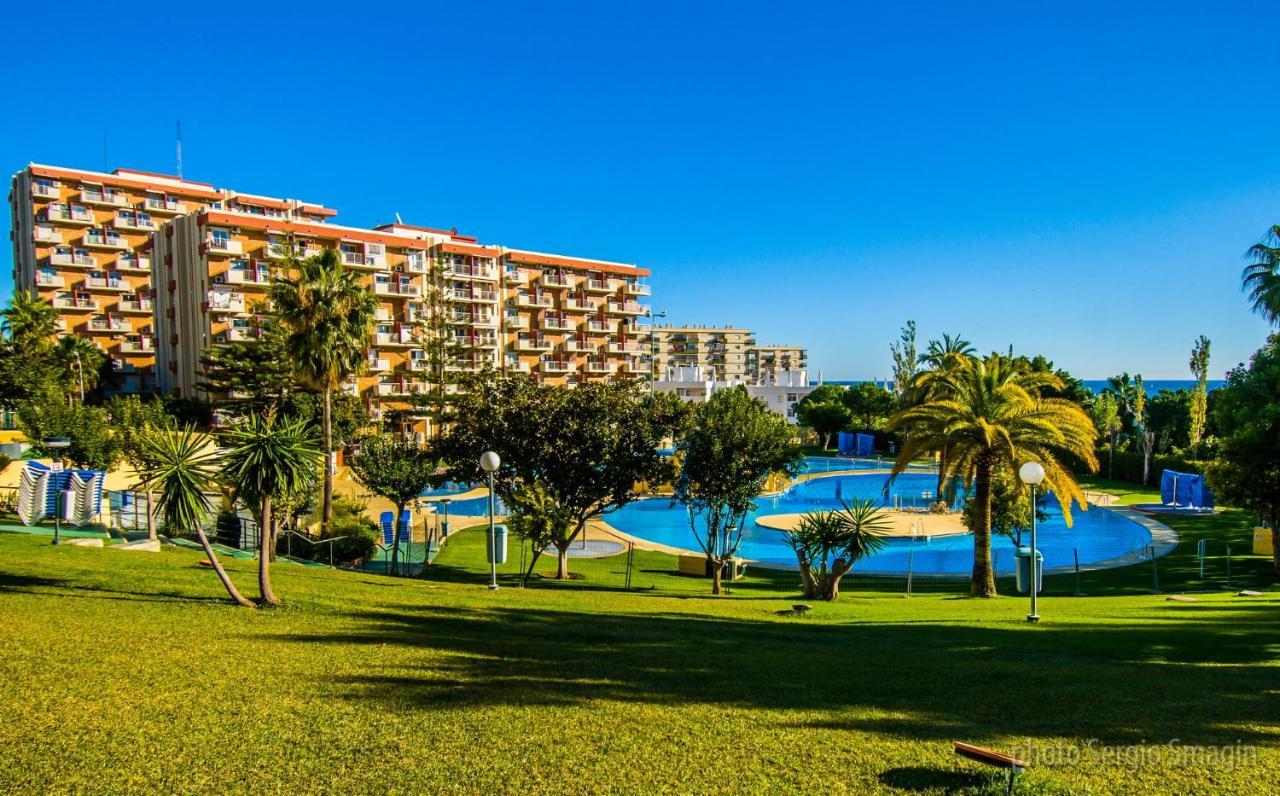 127 Jupiter Estudio. Vista Al Jardin Y La Piscina. Benalmádena Exterior photo