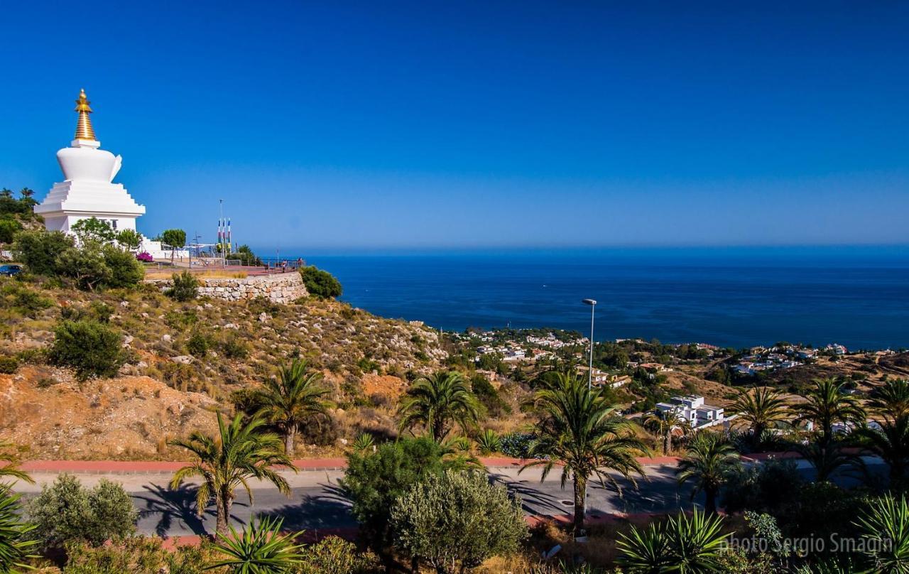 127 Jupiter Estudio. Vista Al Jardin Y La Piscina. Benalmádena Exterior photo