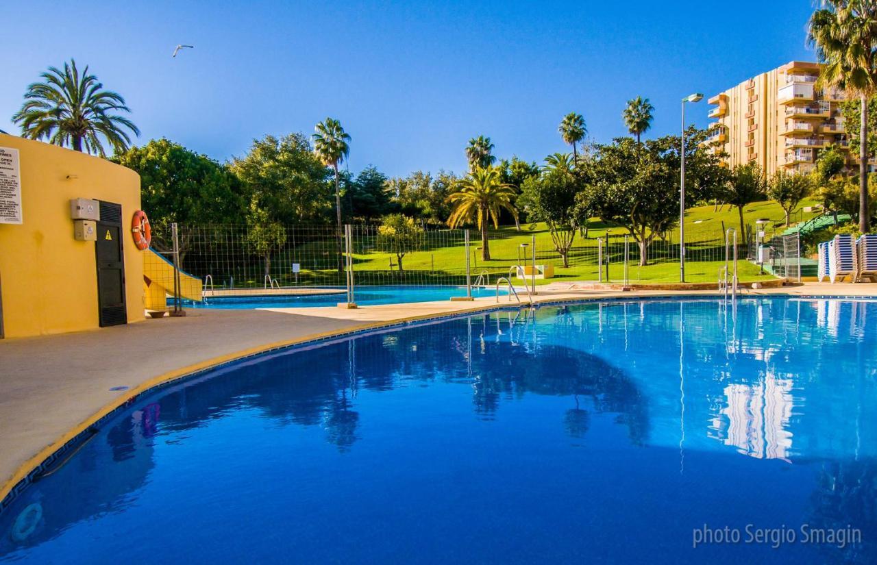 127 Jupiter Estudio. Vista Al Jardin Y La Piscina. Benalmádena Exterior photo